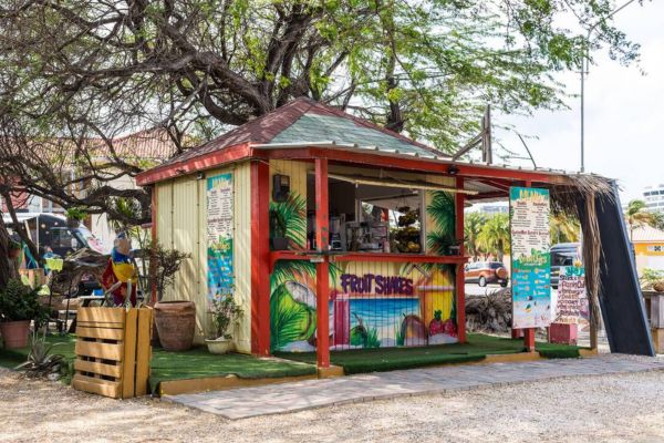 2. Discovering the Vibrant Street Food of Aruba